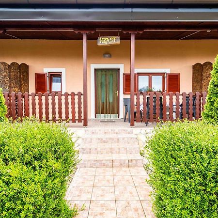 Amazing Apartment In Krnica With Kitchen Exterior photo